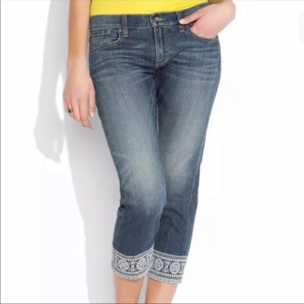 3/$20 Lucky Brand Sienna Weekender Crop‎